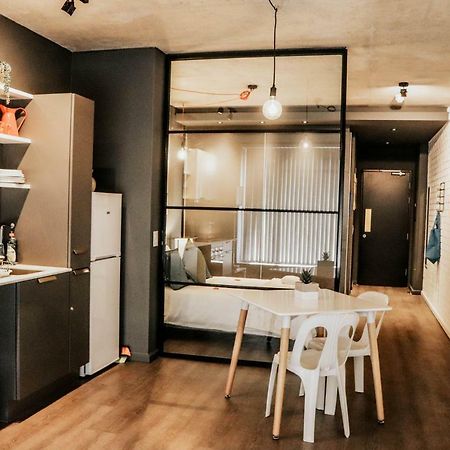 Wex1 - Modern, Iconic, Pool, Gym, Wifi, Secure Parking Apartman Fokváros Kültér fotó